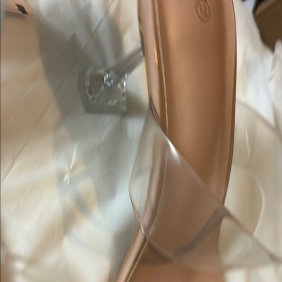 Tan Cream Square Toe Heels with Minimalist Design - Picture 5 of 9